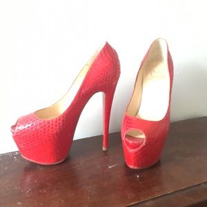 Christian Louboutin platform peep
